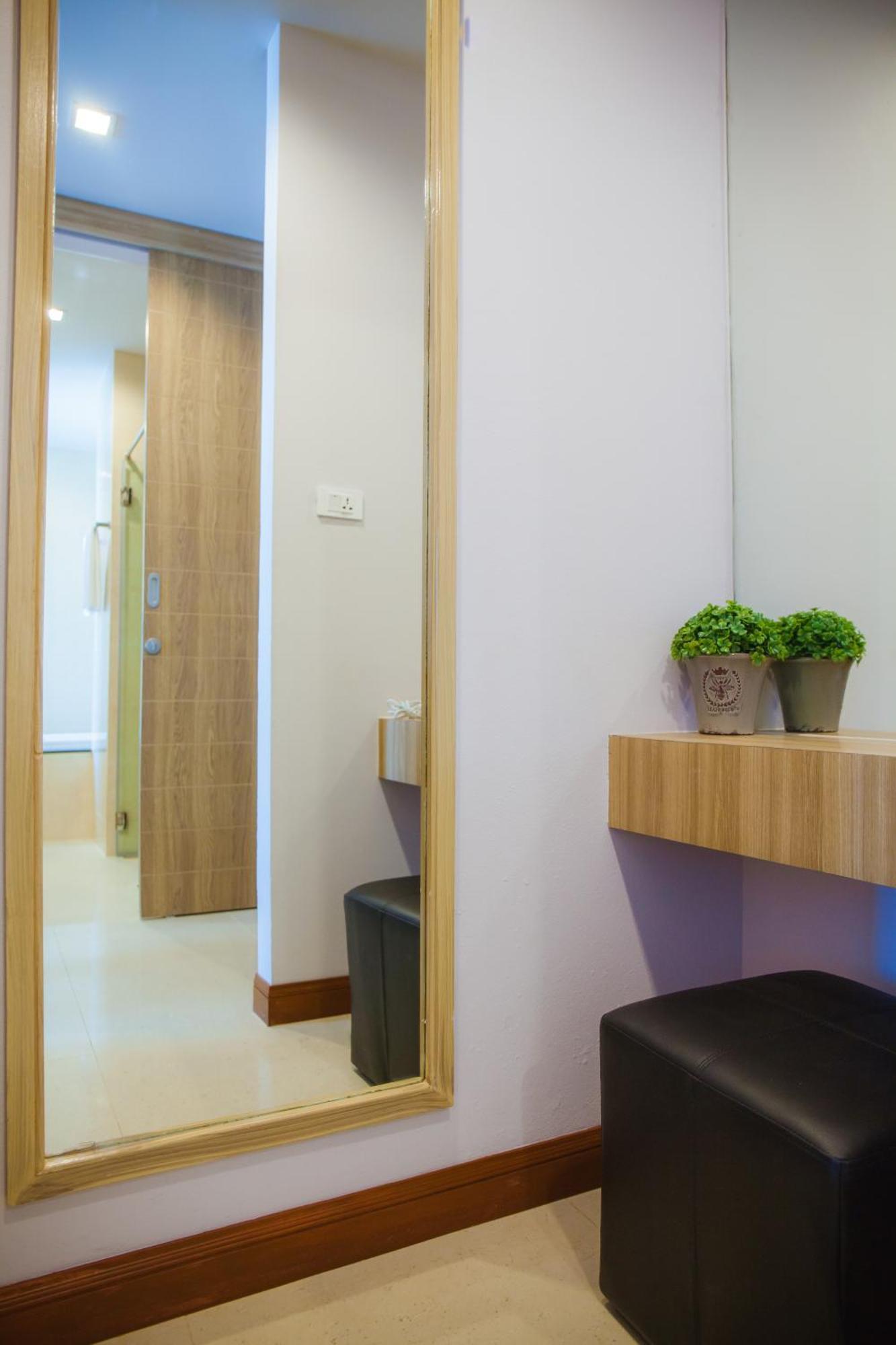 Grand Vista Hotel Chiangrai-Sha Extra Plus Chiang Rai Rum bild