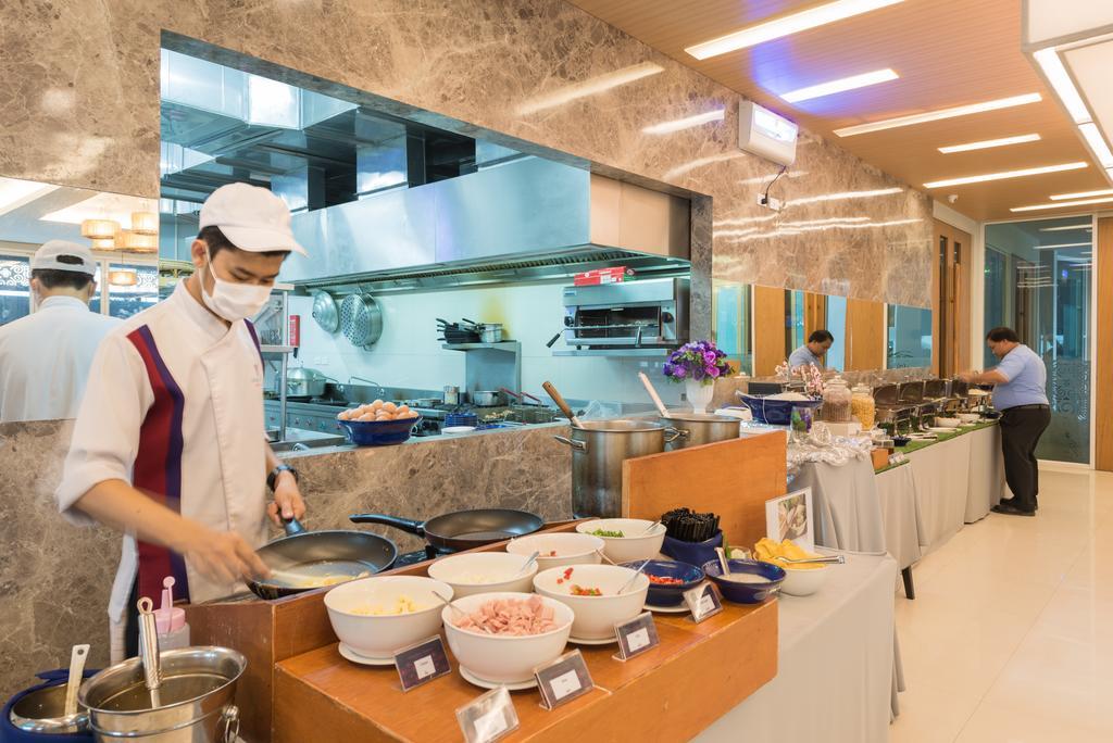 Grand Vista Hotel Chiangrai-Sha Extra Plus Chiang Rai Exteriör bild